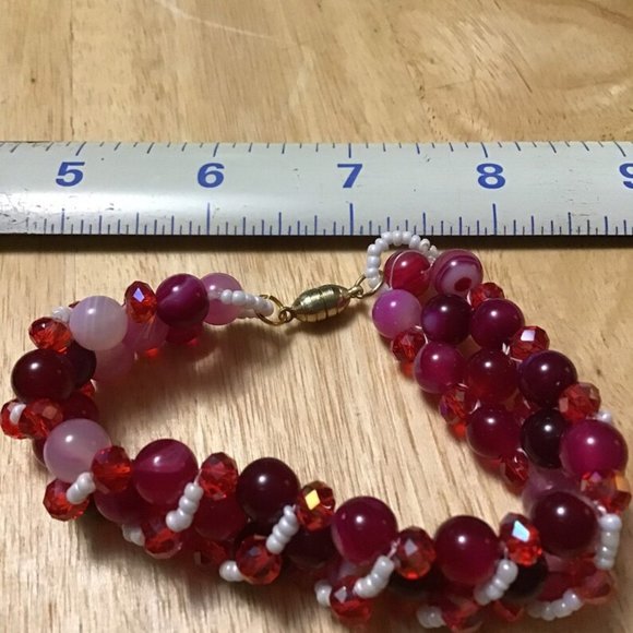 Handcrafted Beaded Bracelet w/ Magnetic Clasp RED&WHITE about 7 1/4" ...  br-19 - Picture 4 of 9